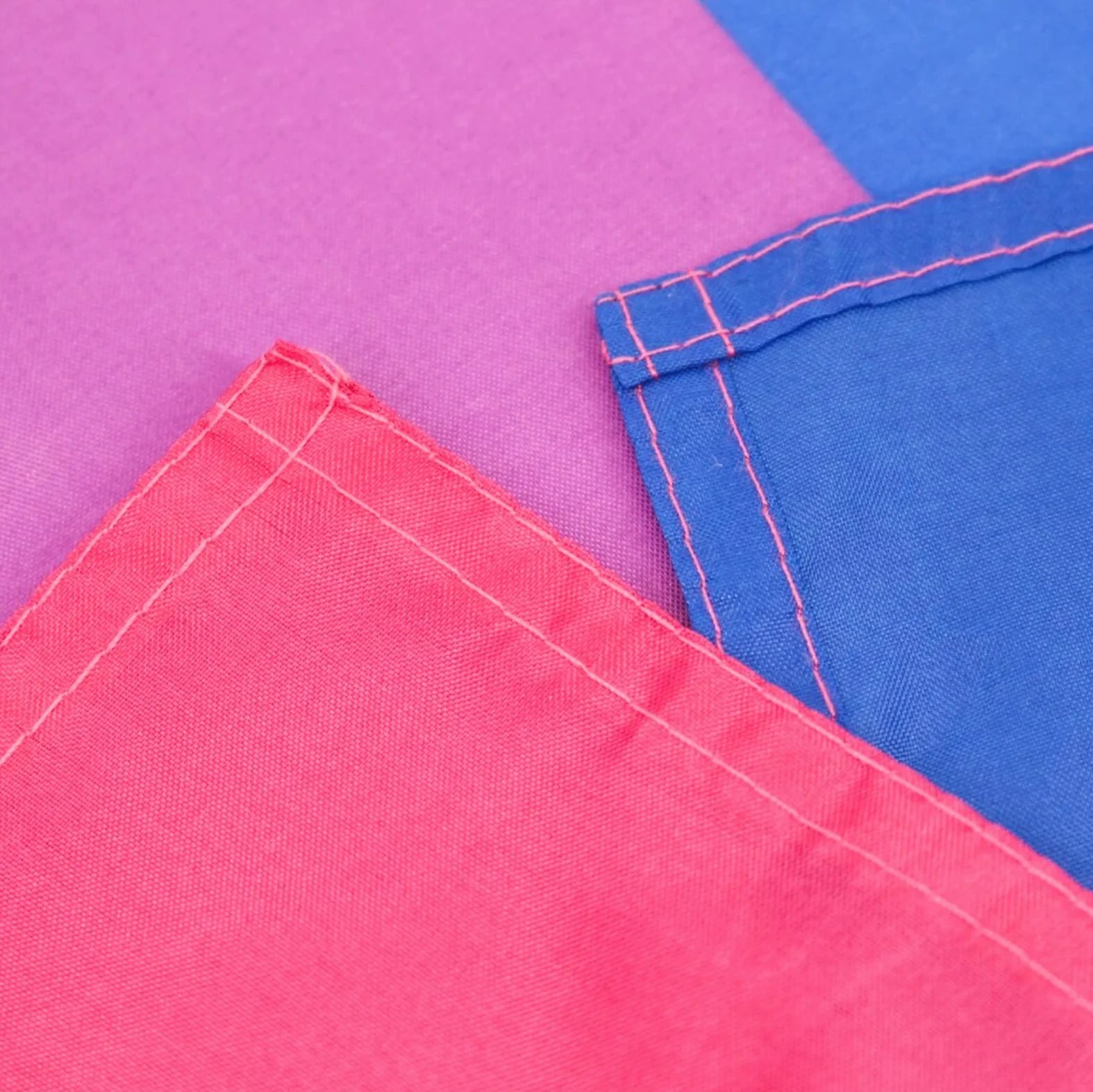 Large Bisexual Flag Heavy Duty Outdoor 90 X 150 CM - 3ft x 5ft - Homeware Discounts