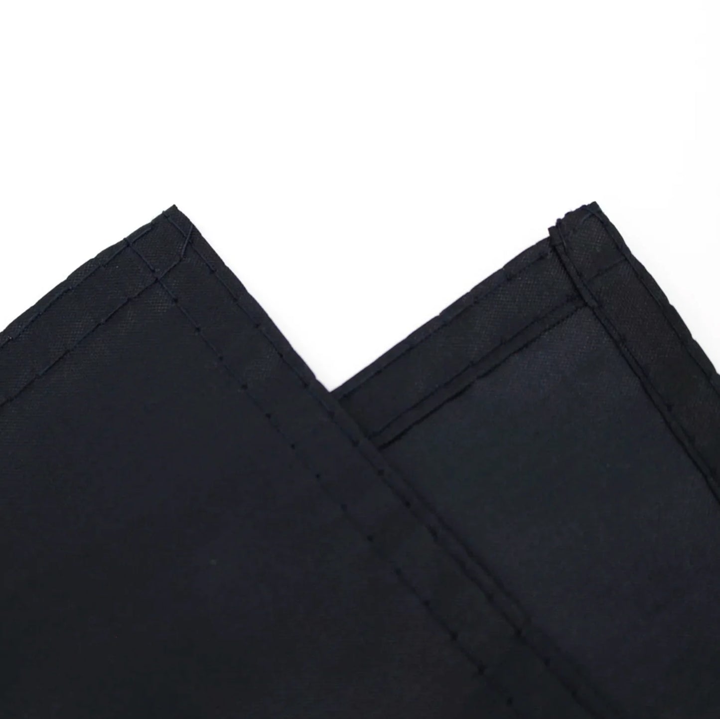 Large Pirate Flag Red Scarf Jolly Roger Skull & Crossbone 90 X 150 CM - 3ft x 5ft - Homeware Discounts