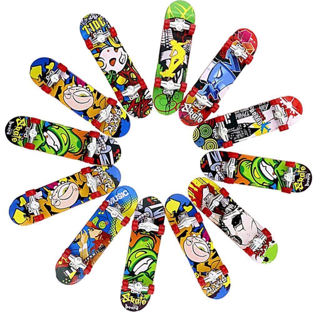 5x Mini Finger Skateboard Board Truck Boy Kids Party Toy Graffiti - Homeware Discounts