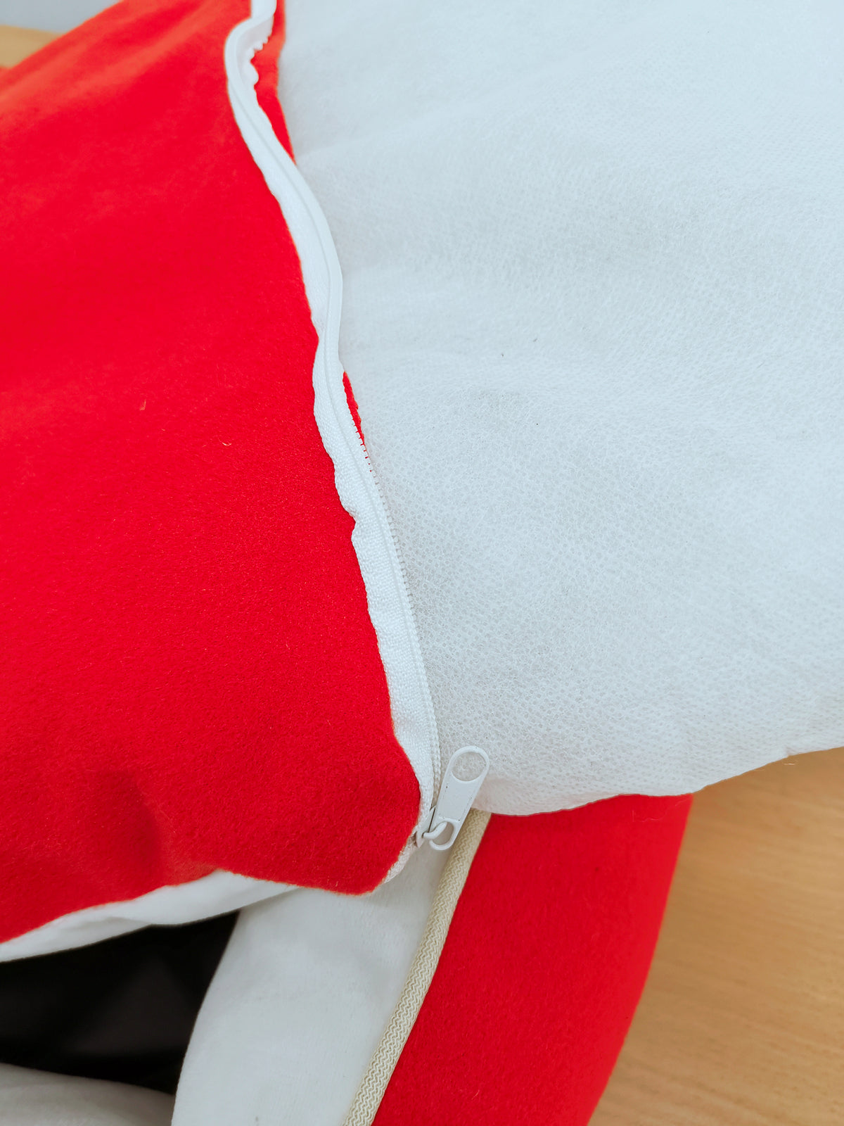 70cm Soft Velvet Sofa Shape Dog Cat Pet Bed Warm Dog Deds Washable Removable Cushion - My Store