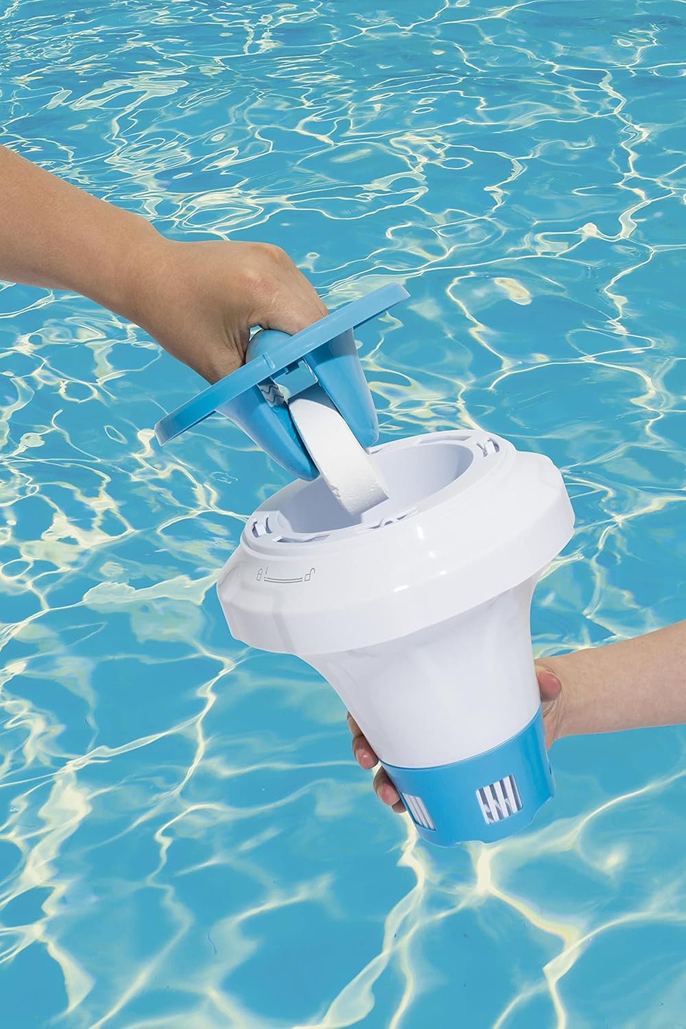 Bestway Flowclear Floating Pool Chemical Dispenser with ChemGuard Glove - My Store