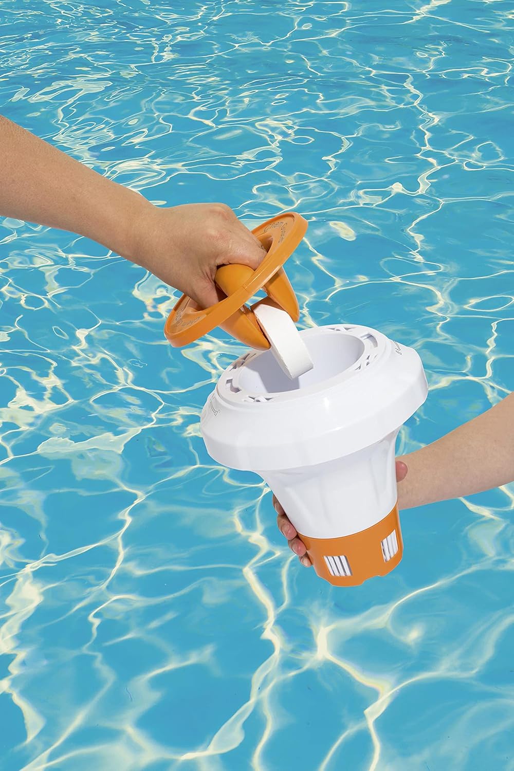 Bestway Flowclear Floating Pool Chemical Dispenser with ChemGuard Glove - My Store